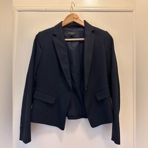 Ann Taylor Notched One Button Blazer in Seasonless Stretch 2P